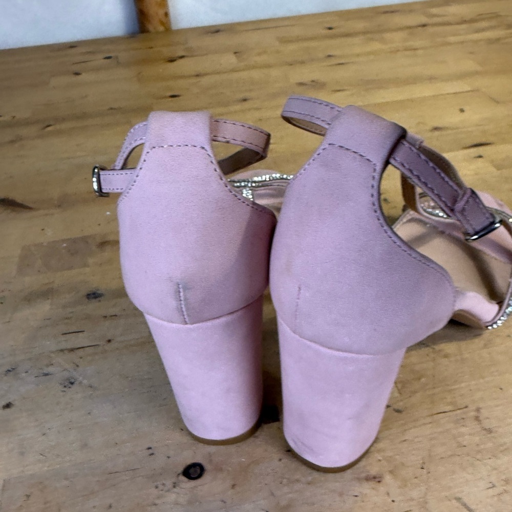 Pink Rhinestone T-Strap Block Heel Sandals Size 8 - Picture 8 of 13